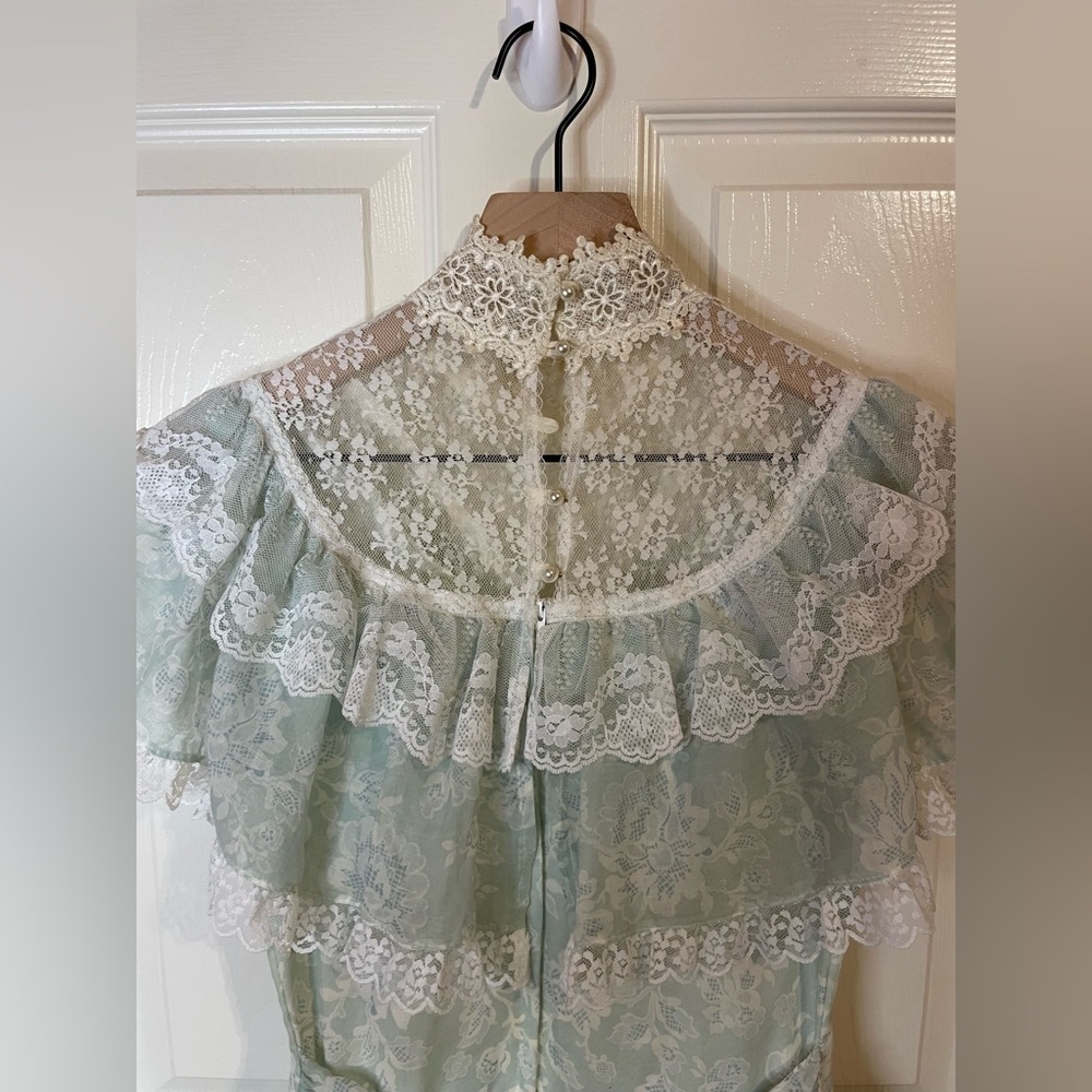 Gunne Sax Victorian Vintage 1970s Blue Floral Lace Dress in Size 5 *Rare* - Picture 11 of 16